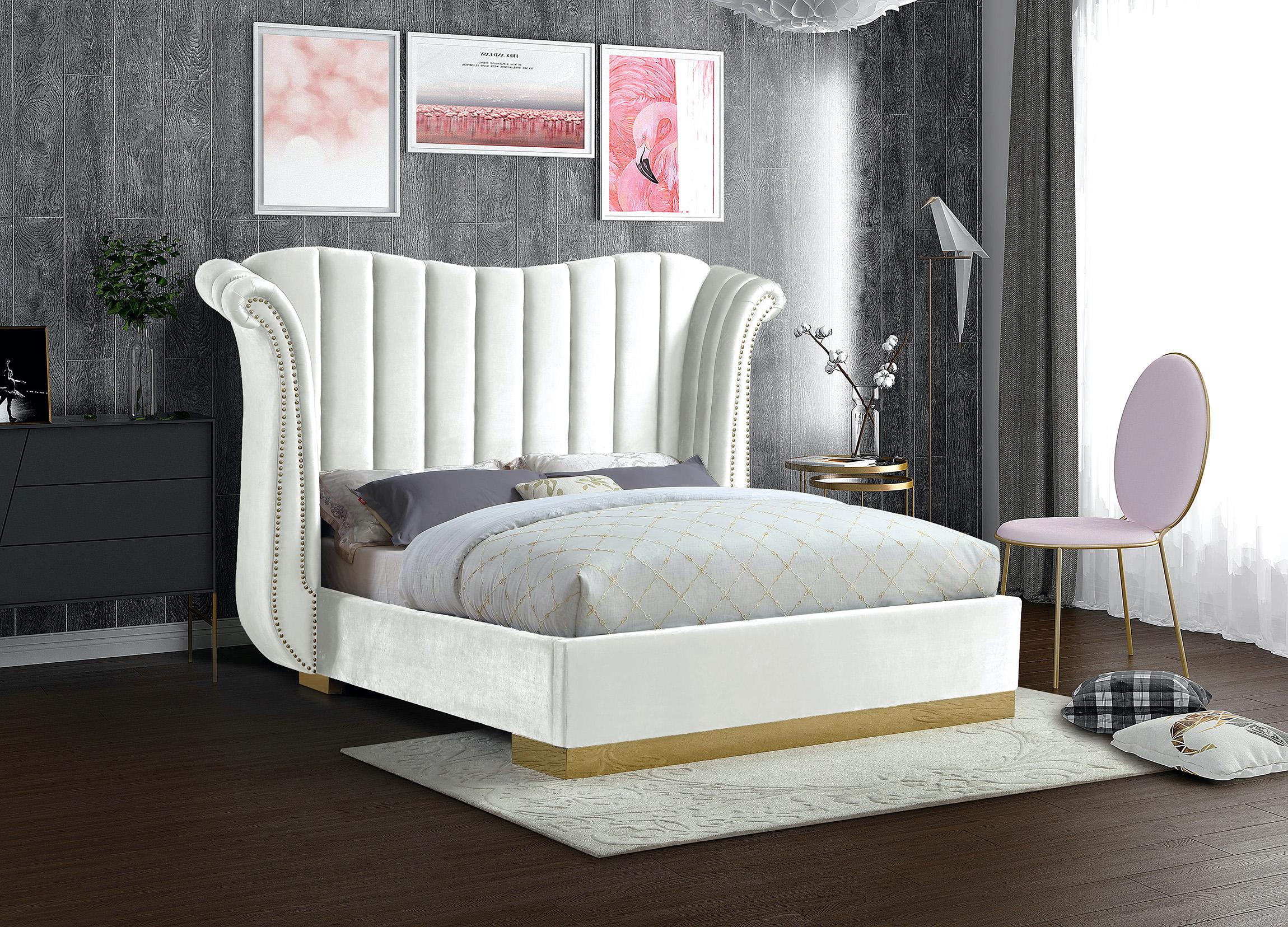 

    
Glam White Velvet & Gold Queen Bed FLORA FloraWhite-Q Meridian Contemporary
