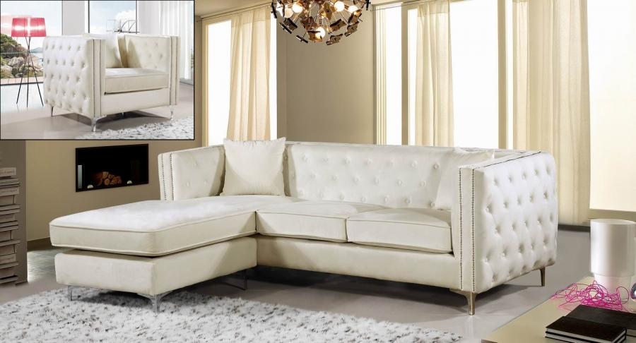 

    
668Cream-Sectional Meridian Furniture Sectional Sofa
