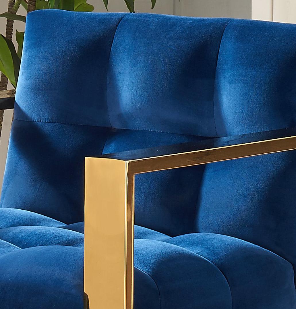 

    
Meridian Furniture Mia Contemporary Navy Blue Velvet Accent Chair
