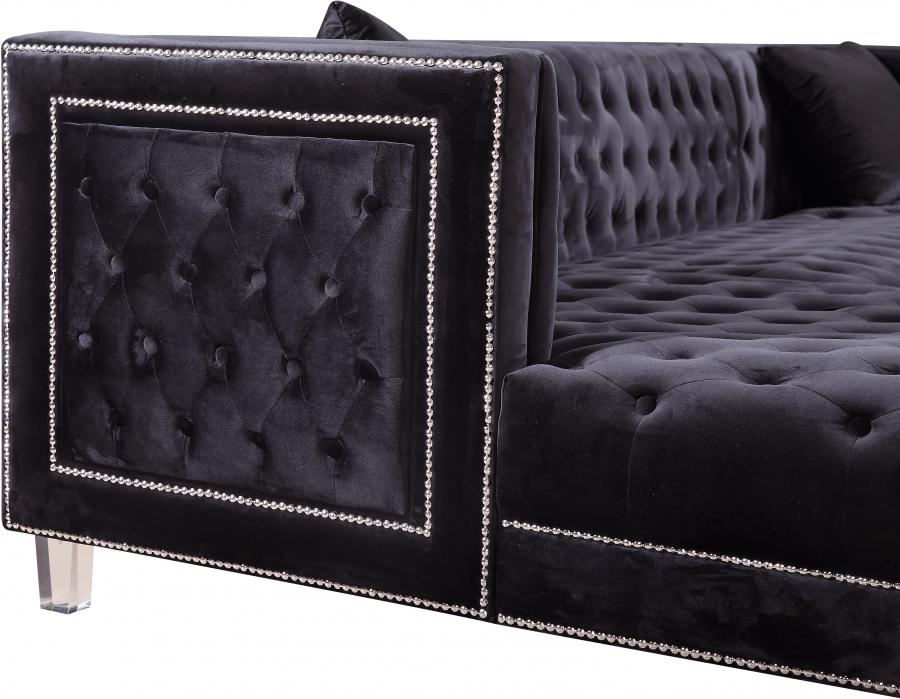 

    
631Black-Sectional Meridian Furniture Sectional Sofa
