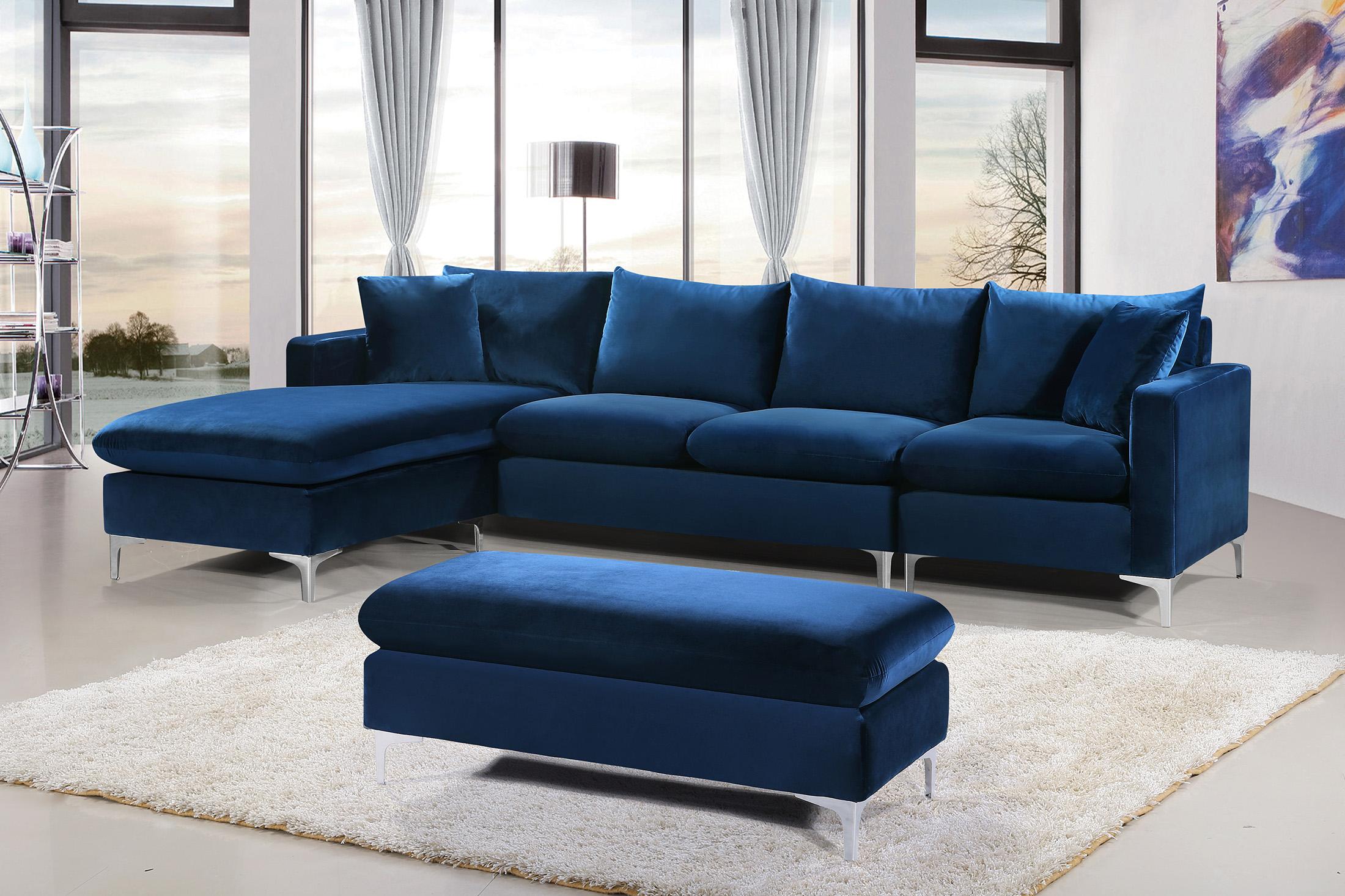 Meridian Furniture Naomi 636Navy Sectional Sofa