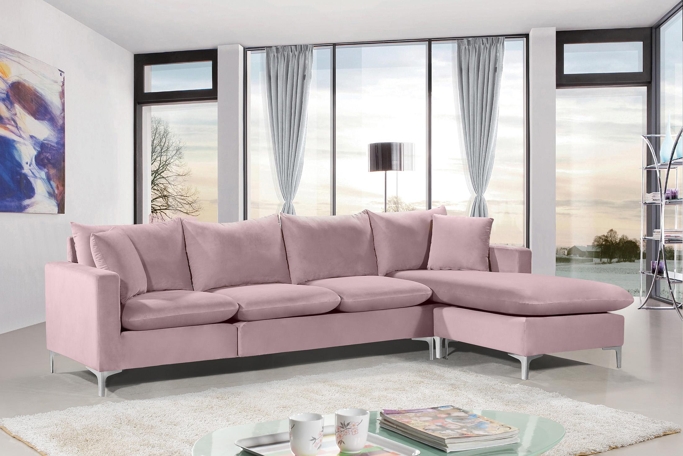 

        
Meridian Furniture Naomi 636Pink Sectional Sofa Pink Velvet 647899951411

