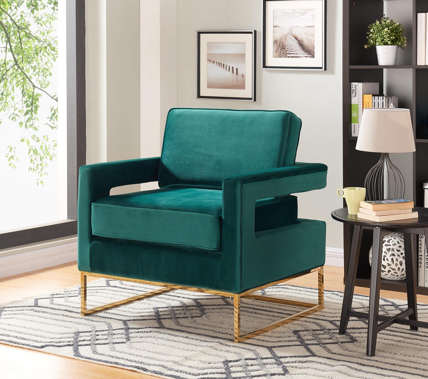 

        
Meridian Furniture Noah 511Green Accent Chair Green Velvet 647899944543
