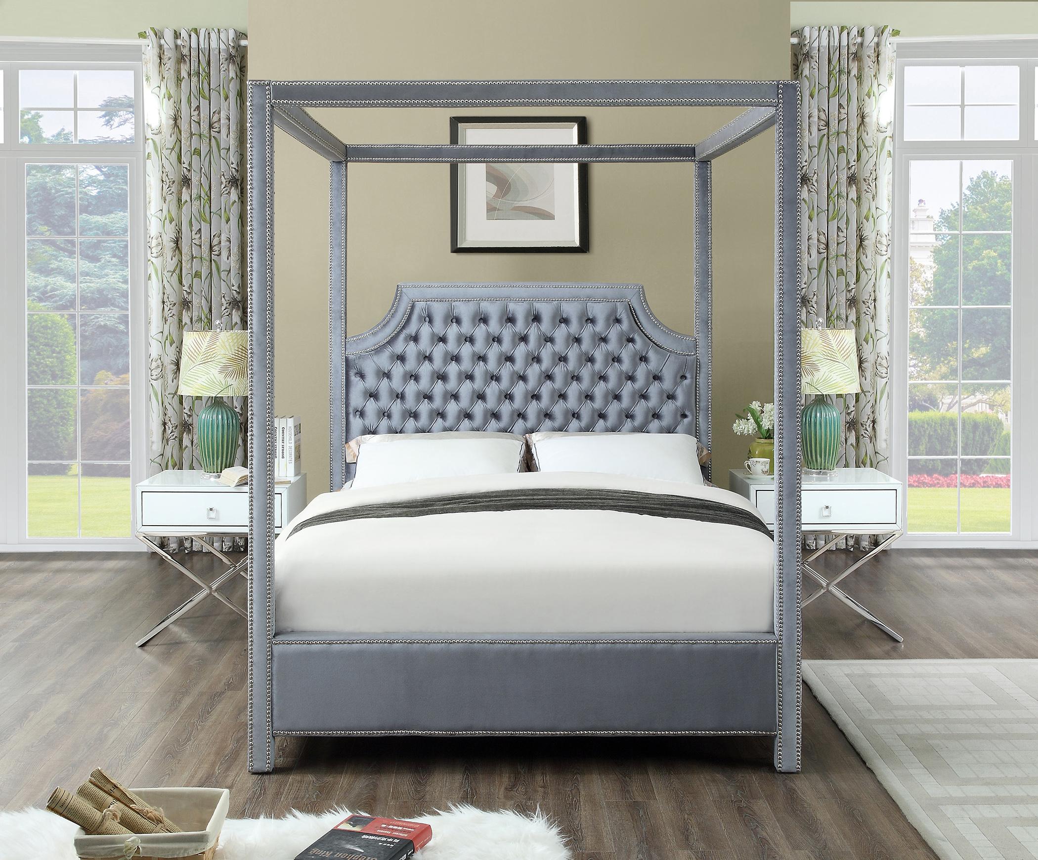 

        
Meridian Furniture RowanGrey-K Canopy Bed Gray Velvet 00647899949128
