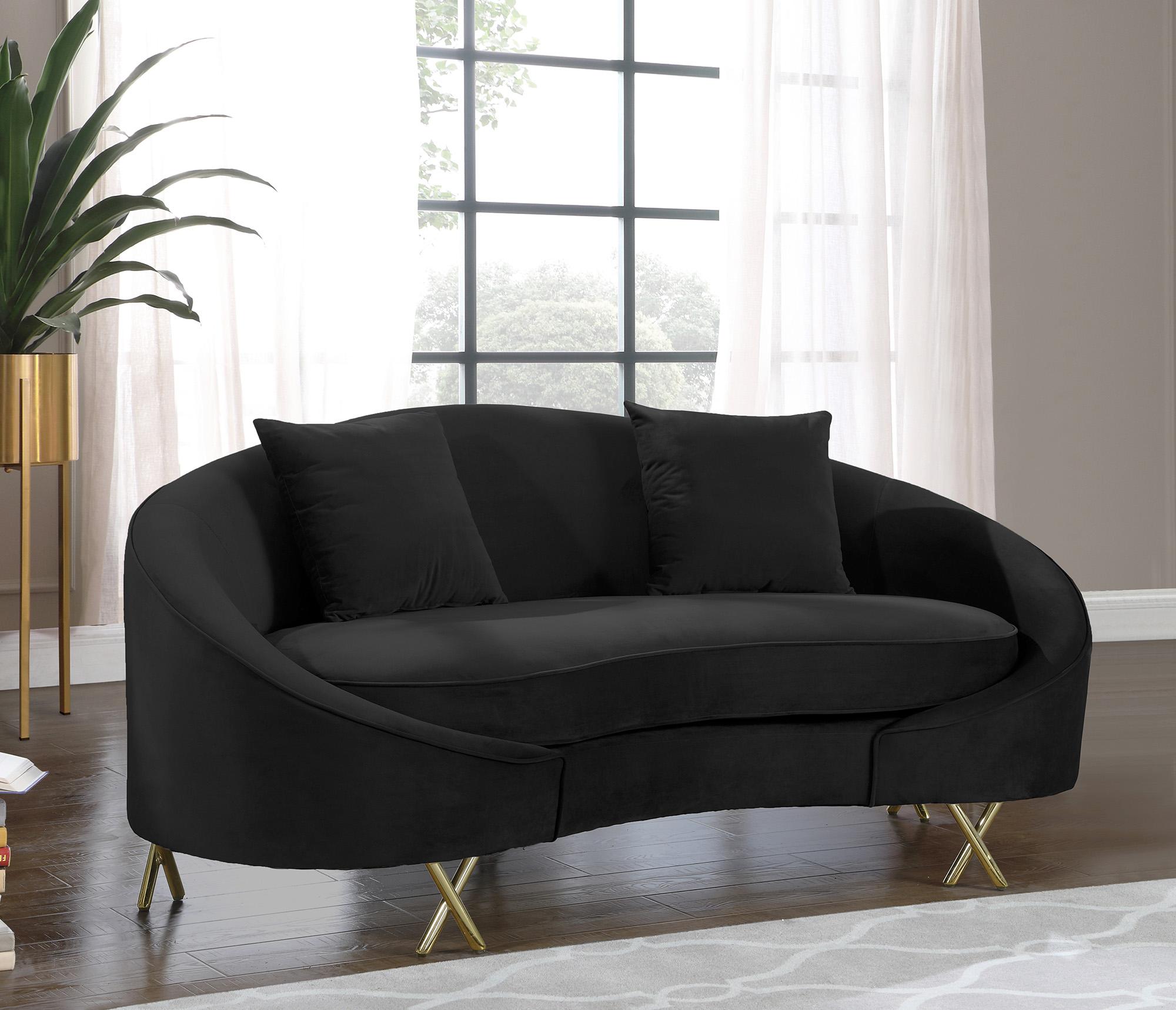 

    
679Black-S-Set-2 Meridian Furniture Sofa Set
