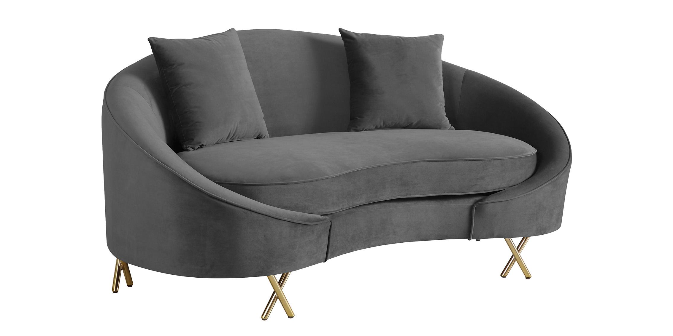 

    
679Grey-S-Set-2 Meridian Furniture Sofa Set
