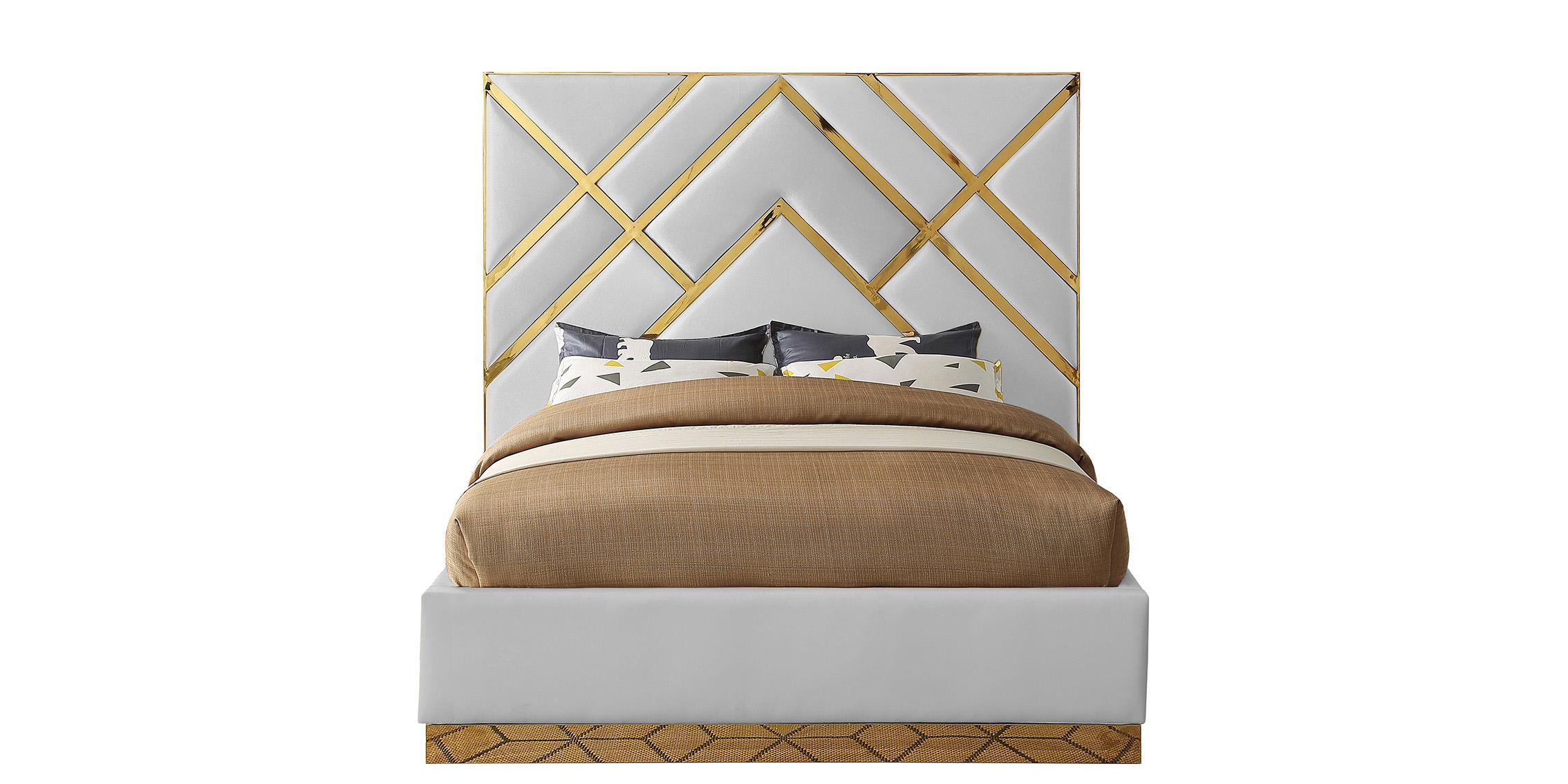 

        
Meridian Furniture VECTOR VectorWhite-Q Platform Bed White/Gold Faux Leather 704831406467
