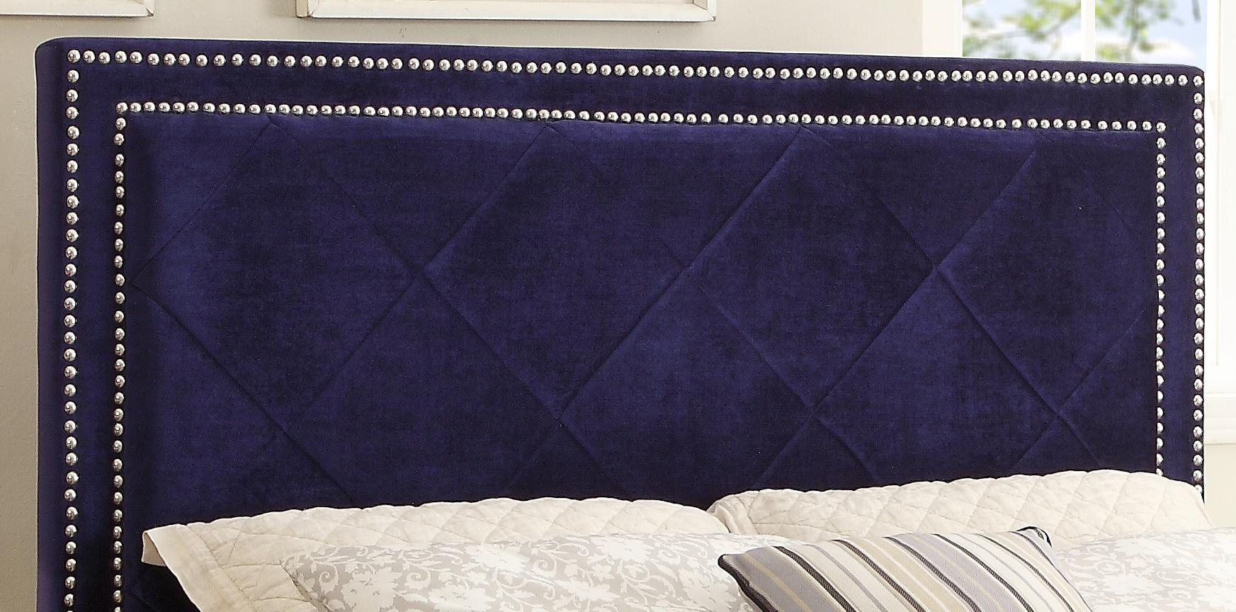 

    
Meridian Hampton Queen Size Bed in Navy Chrome Nailheads Contemporary Style

