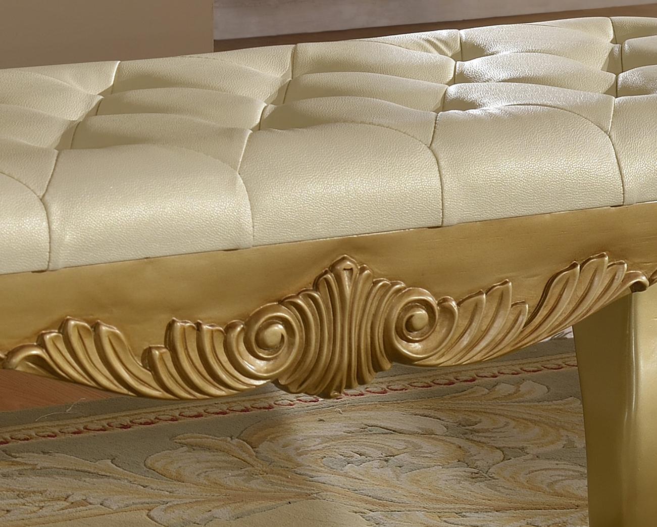 

    
Meridian Lavish Bench in Rich Gold Bonded Leather Traditional Style
