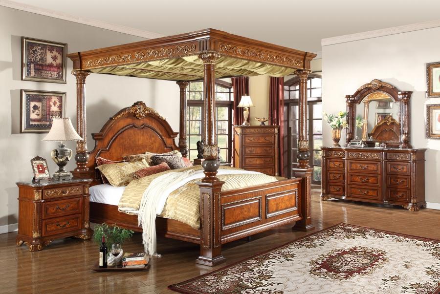 

    
Meridian Royal King Size Post Bedroom Set 5pcs in Brown Traditional Style
