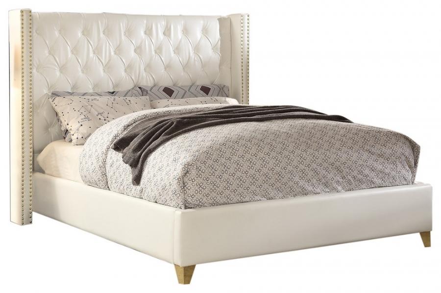 

    
White Bonded Leather Full Bed SohoWhite-F Meridian Contemporary Modern
