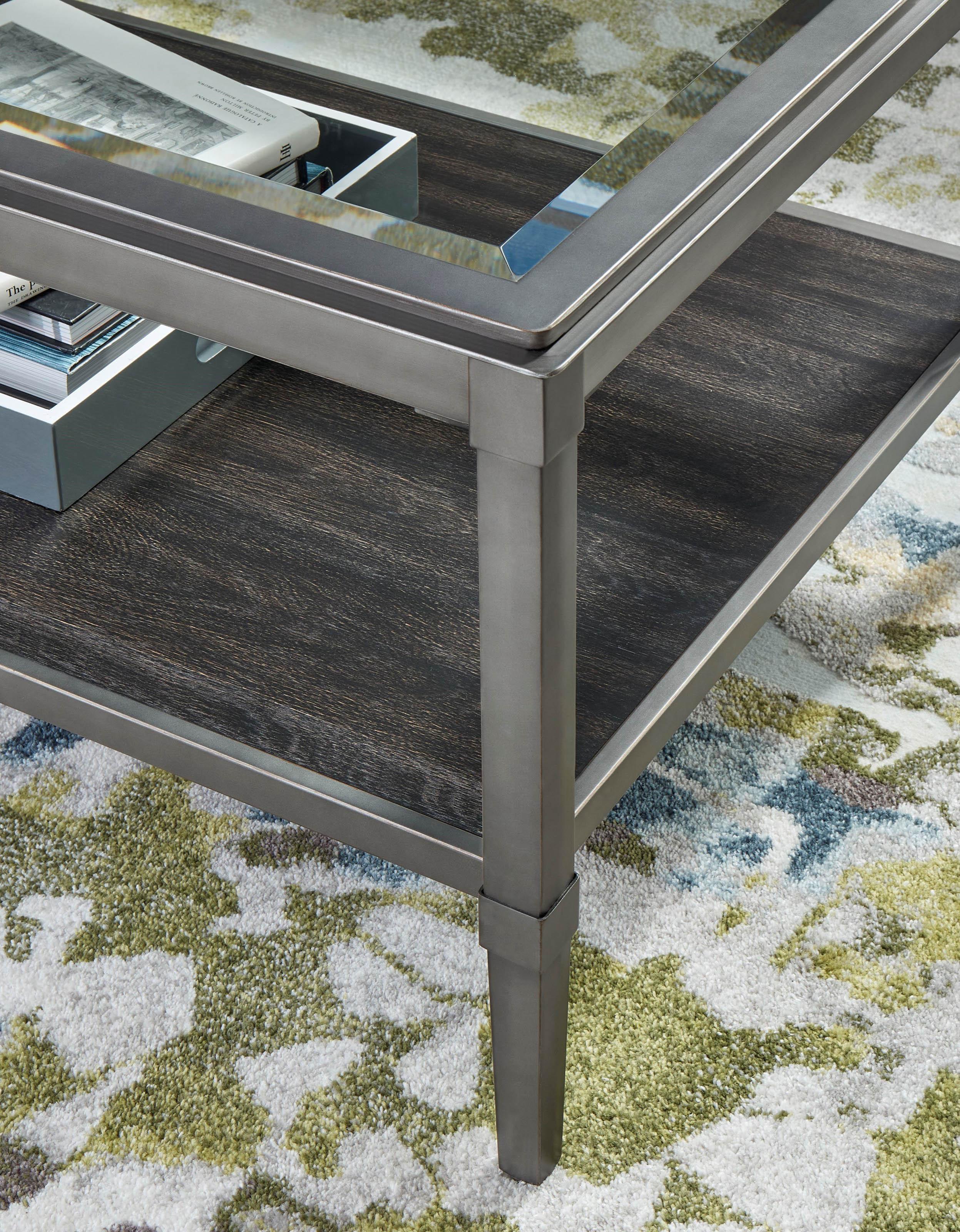 

    
Modus Furniture GORDON Coffee Table Set Gray DZ1021-3PC
