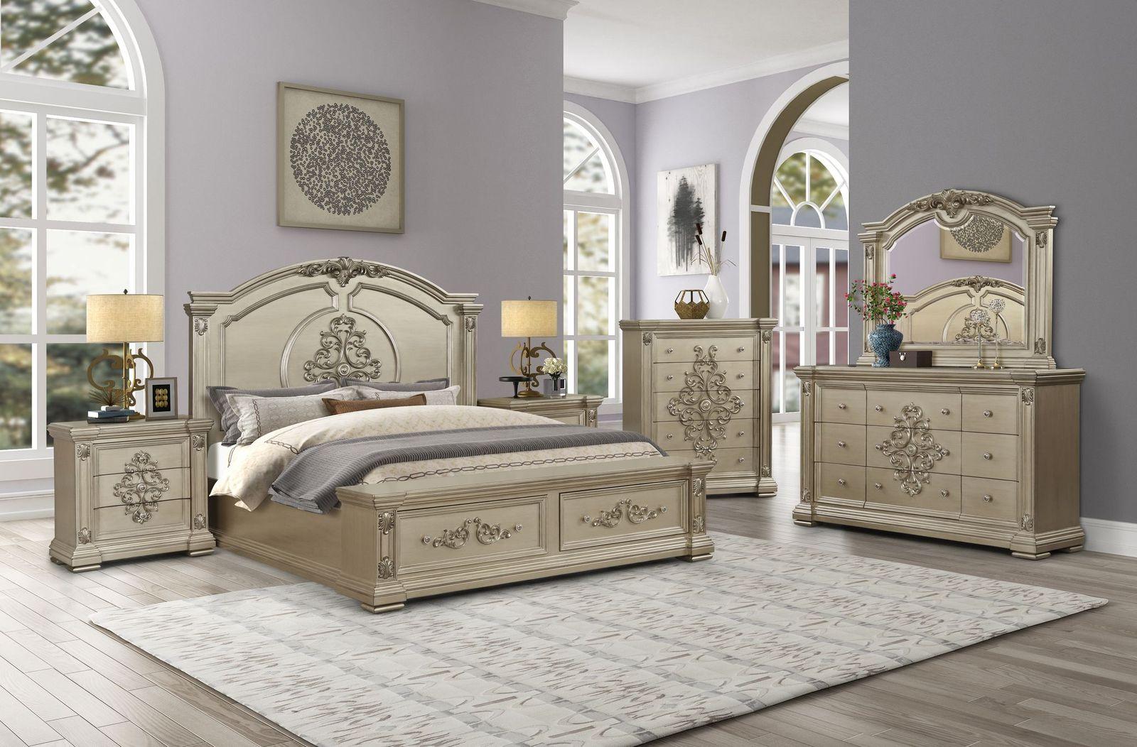 

    
Metallic beige finished Queen Bedroom Set 5Pcs Transitional Cosmos Furniture Alicia
