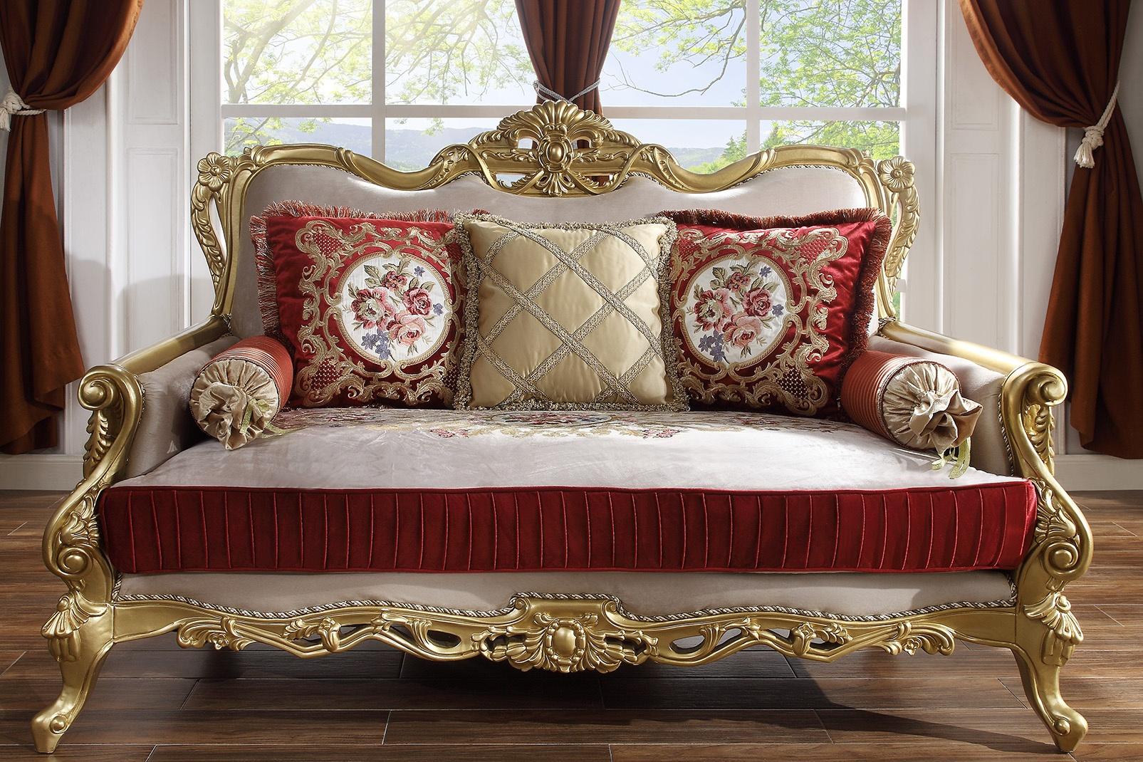 

    
Metallic Bright Gold Loveseat Traditional Carved Wood Homey Design HD-31
