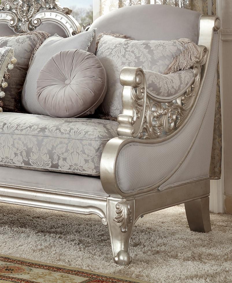

    
Metallic Silver Armchair Carved Wood Traditional Homey Design HD-2662

