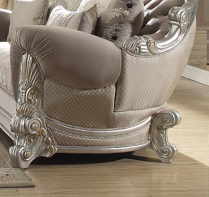 

    
Metallic Silver Sofa Carved Wood Traditional Homey Design HD-372
