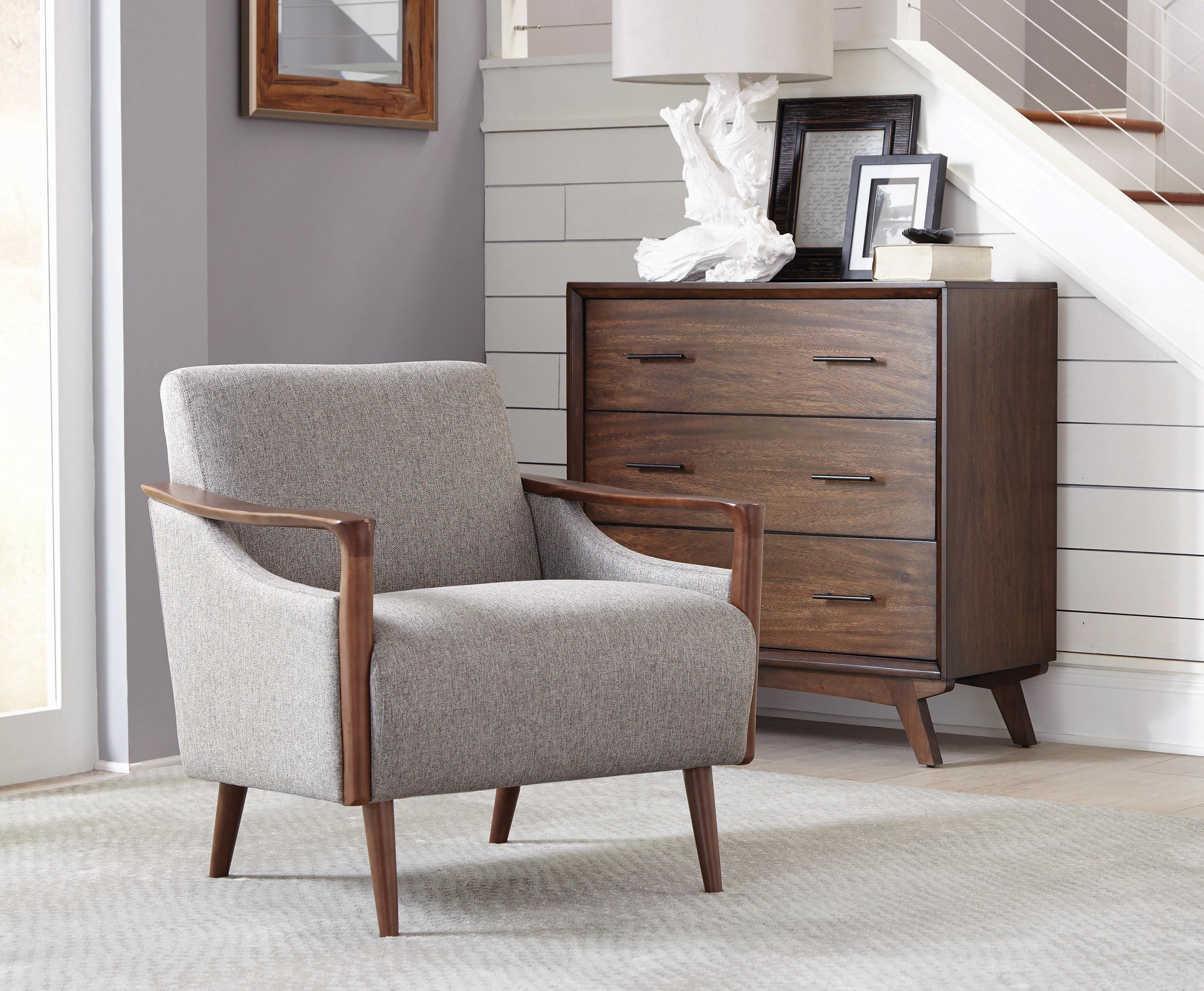 

    
905392 Accent Chair
