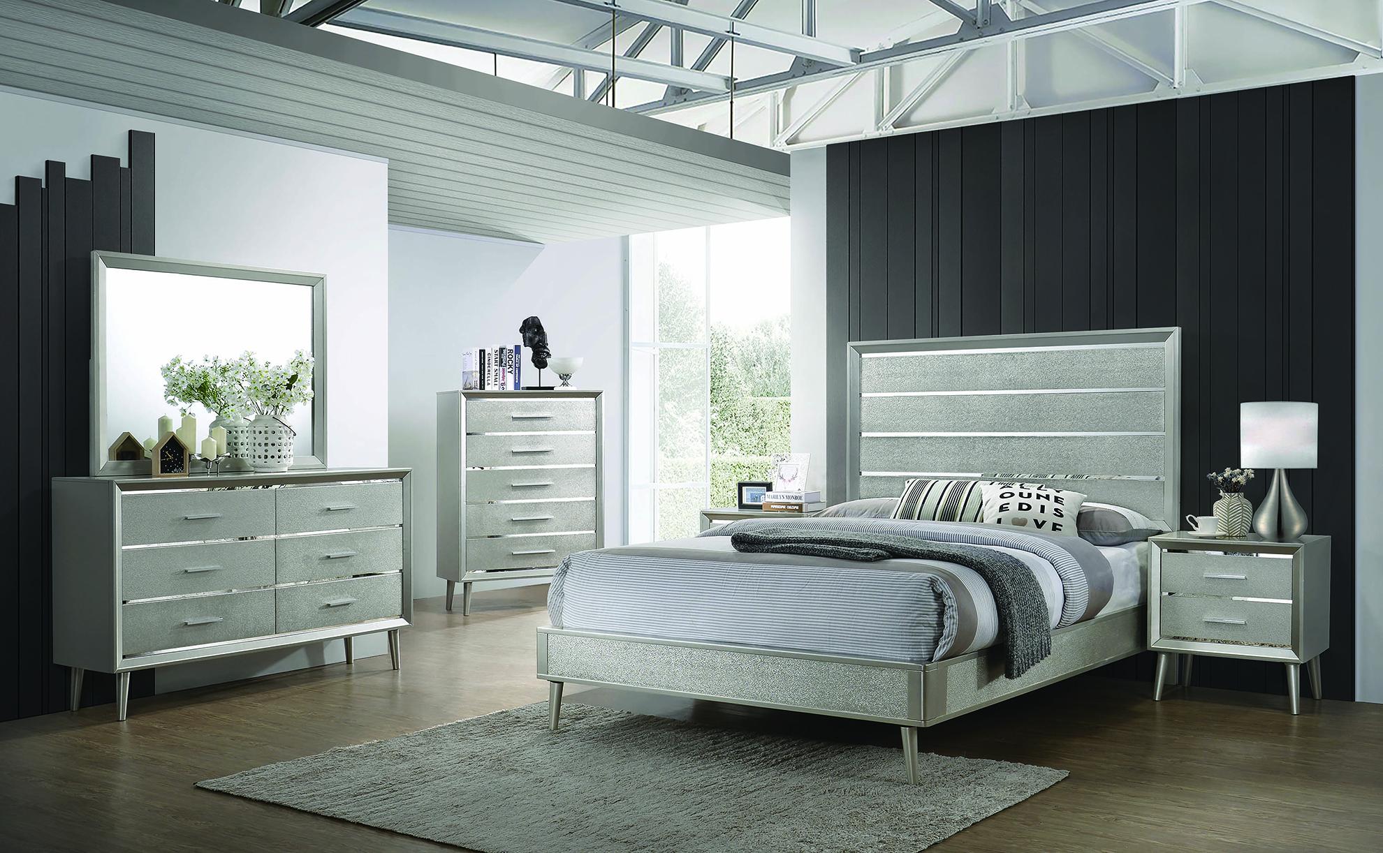 

    
Mid-century Modern Metallic Sterling Wood Full Bedroom Set 5pcs Coaster 222701F Ramon
