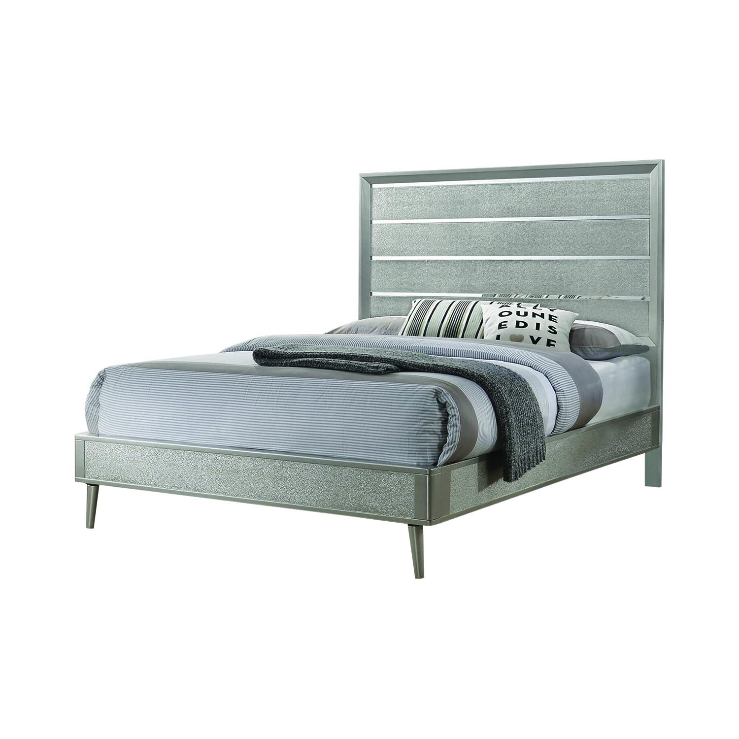 

    
Mid-century Modern Metallic Sterling Wood King Bed Coaster 222701KE Ramon
