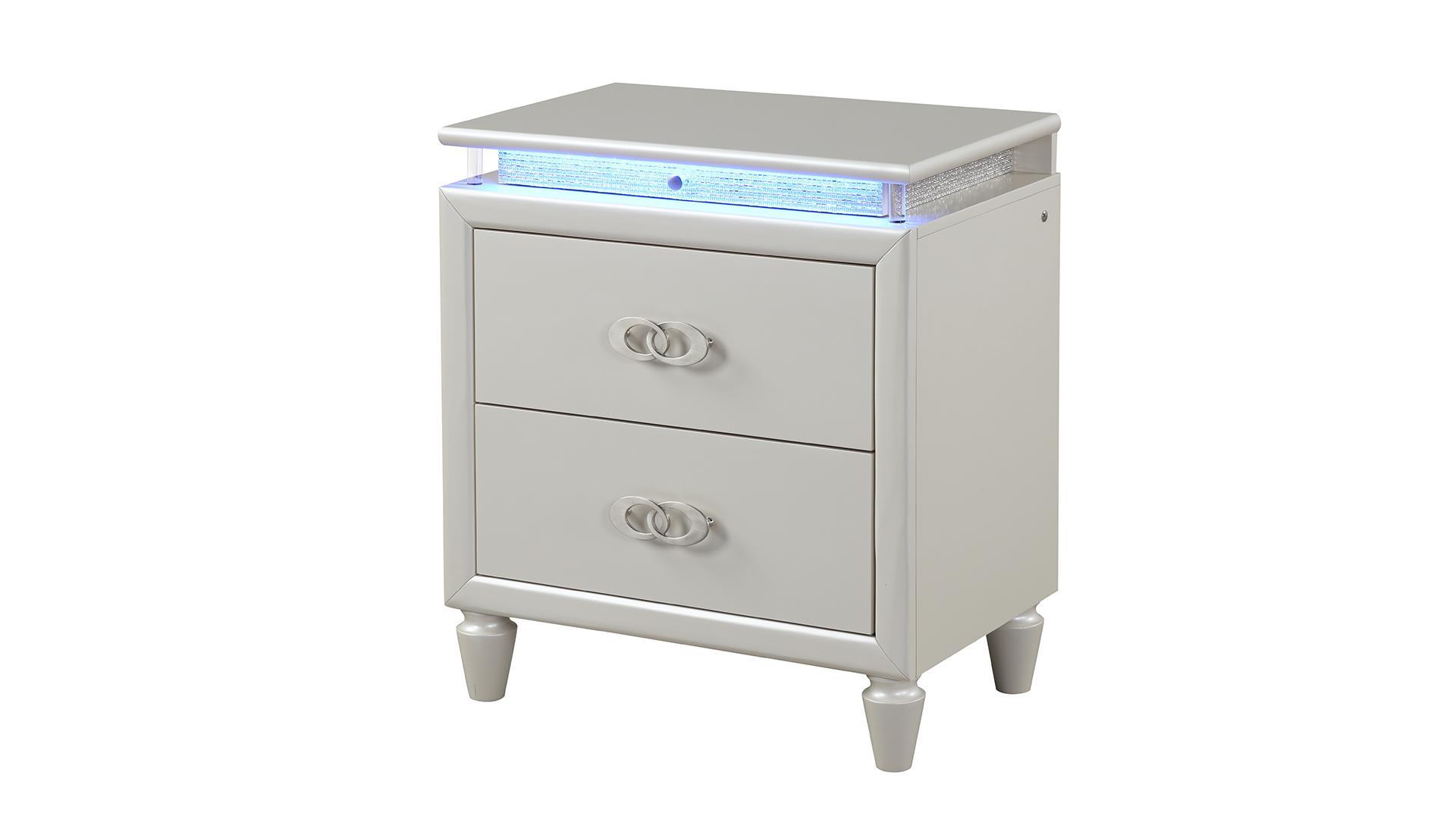 

    
Milky White Led 3 Drawer Nightstand Set 2 Pcs PASSION Galaxy Home Contemporary
