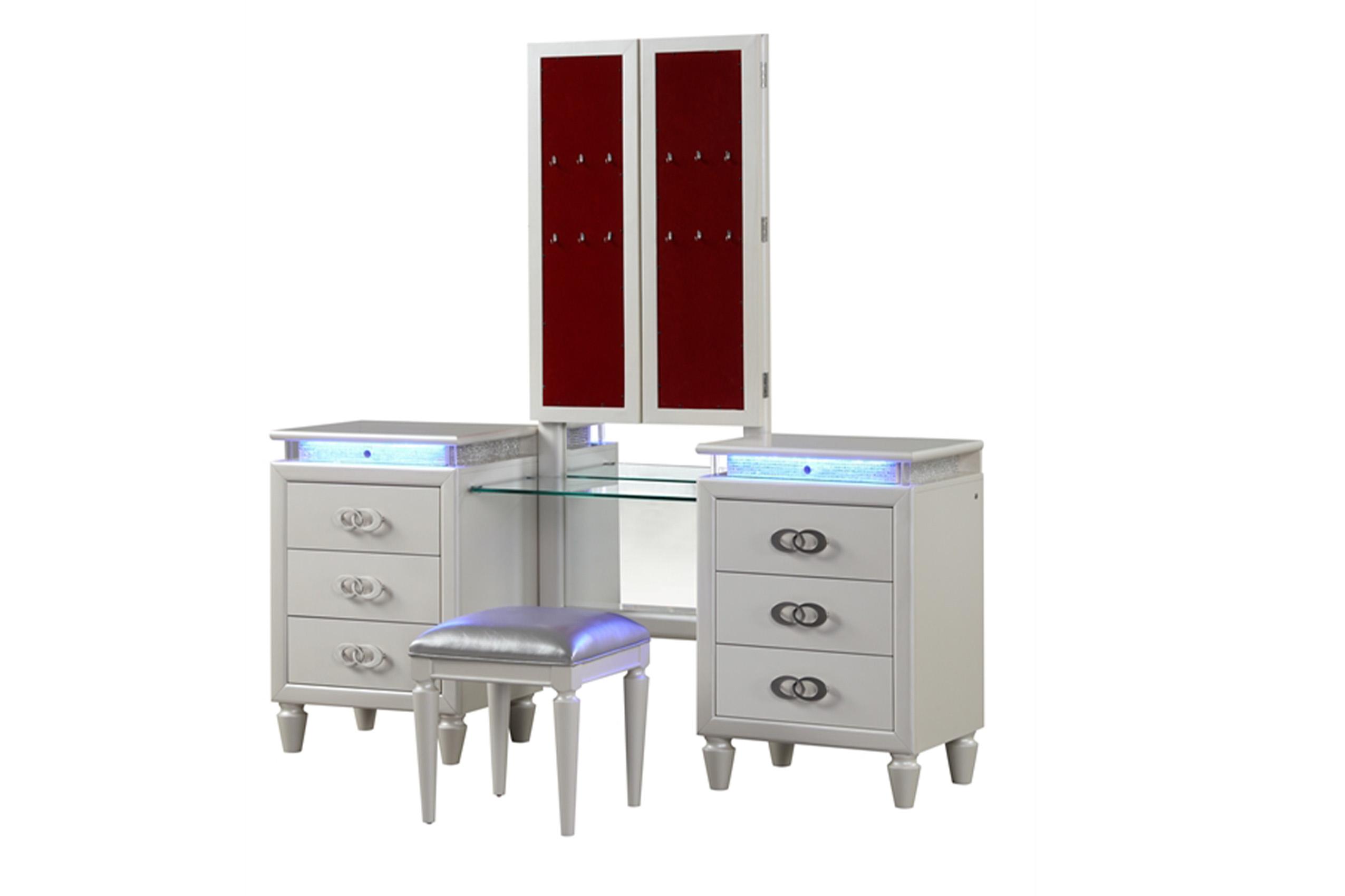 

    
PASSION-EK-NVS-4PC Galaxy Home Furniture Platform Bedroom Set
