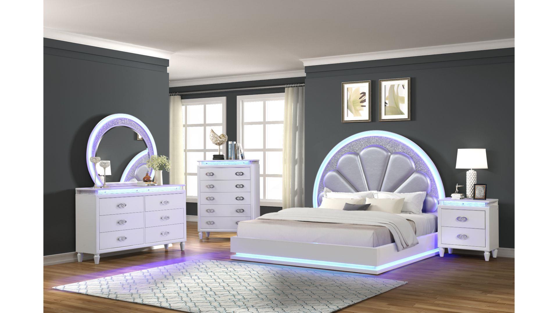 Contemporary, Modern Platform Bedroom Set PERLA PERLA-EK-NDMC-5PC in White Polyester