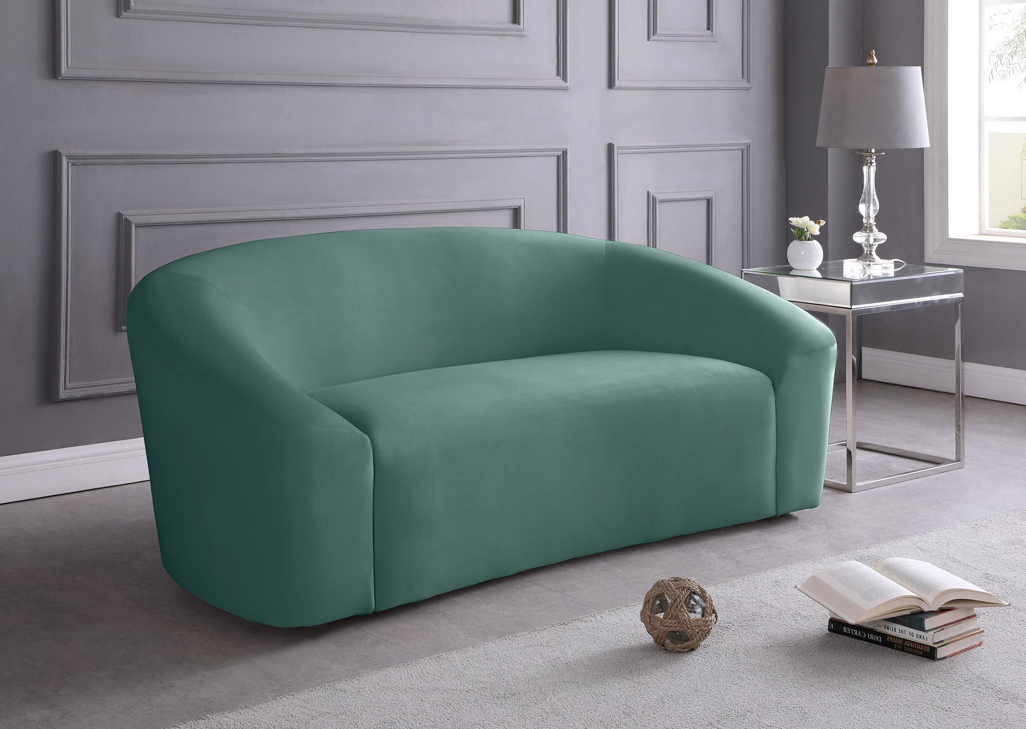

    
610Mint-L Meridian Furniture Loveseat
