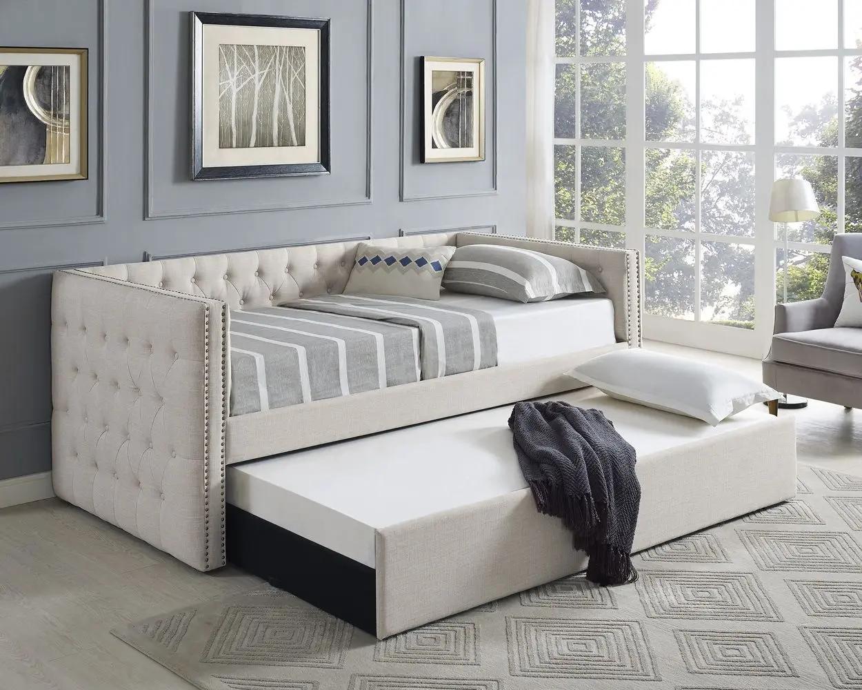 

    
Modern Beige Fabric Daybed w/ Trundle by Crown Mark Trina 5335IV-SET
