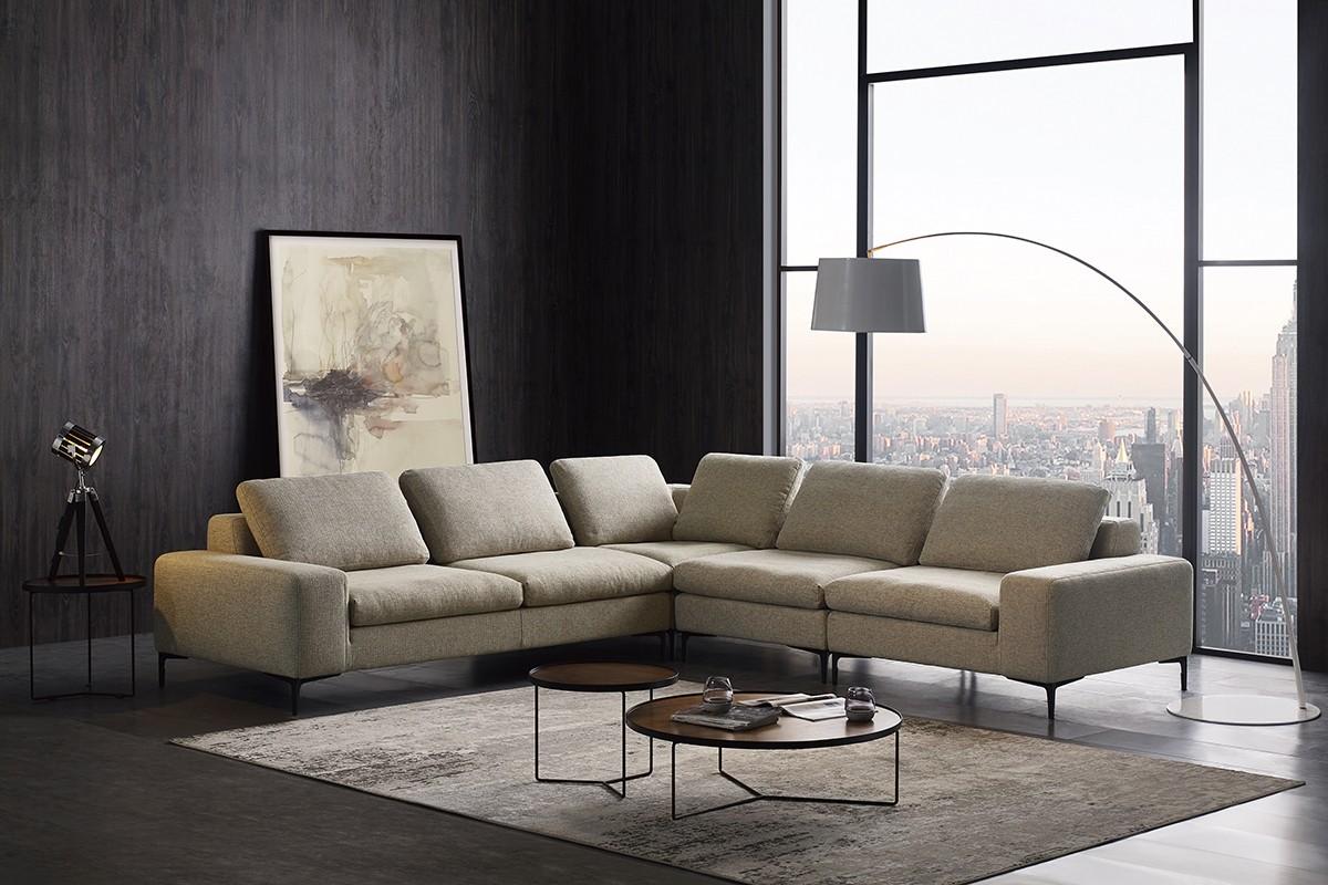 

    
VIG Furniture Cascade Sectional Sofa Beige VGMB-C002-BGE

