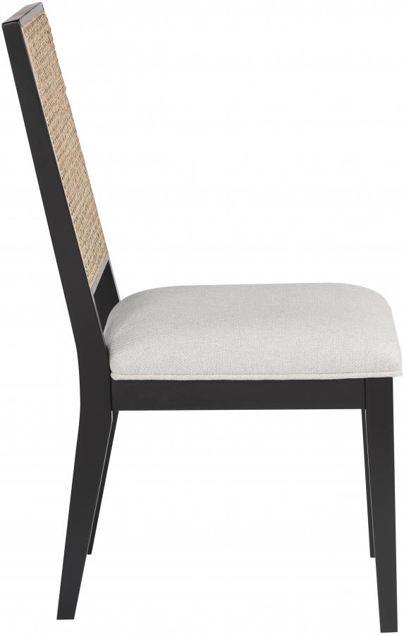 

    
Modern Black/Cream Wood Side Chair Set 2PCS Meridian Furniture Butterfly 705Black-C-2PCS
