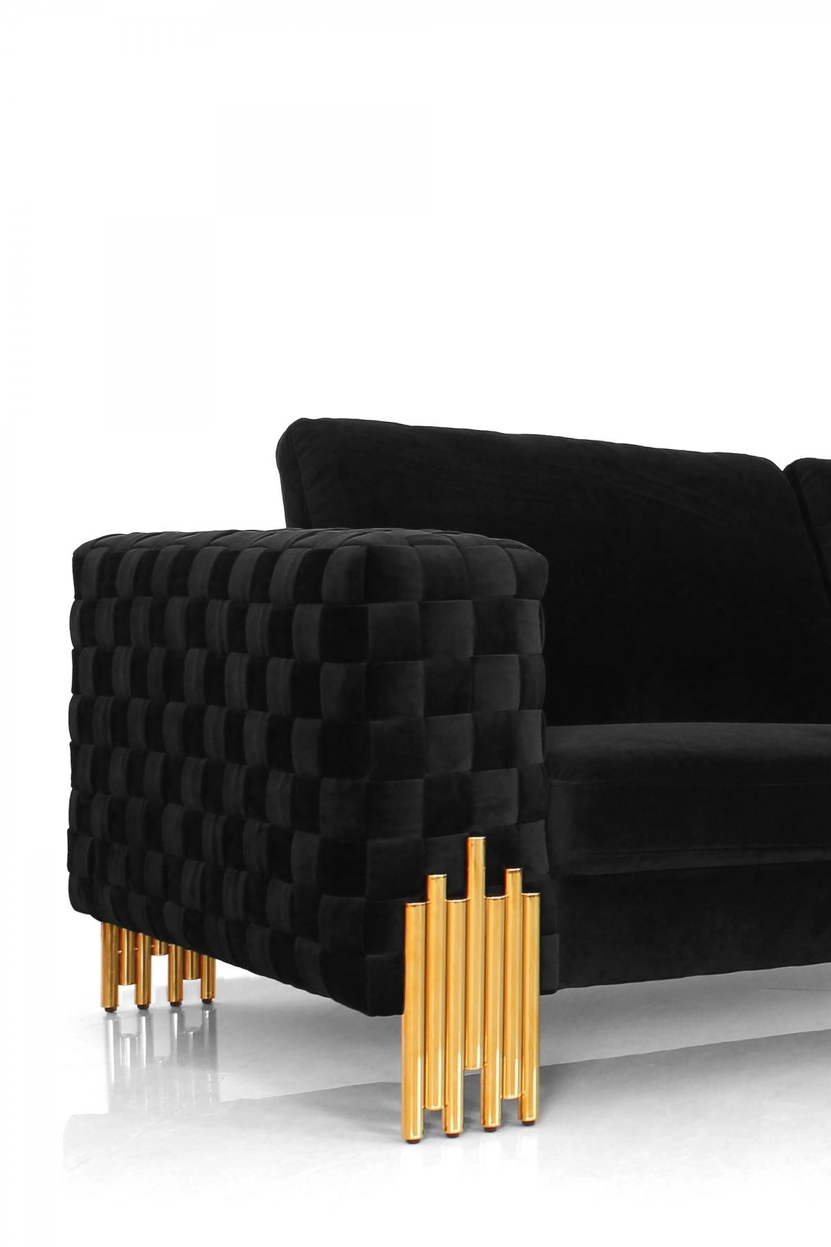

    
VIG Furniture Georgia Oversized Chair Gold/Black VGKNK8622-CH
