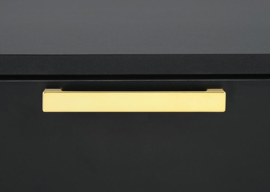 

    
224453-D-2PCS Modern Black Wood Dresser With Mirror 2PCS Coaster Kendall 224453
