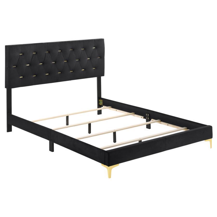 

    
Coaster Kendall King Panel Bed 224451KE Panel Bed Gold/Black 224451KE
