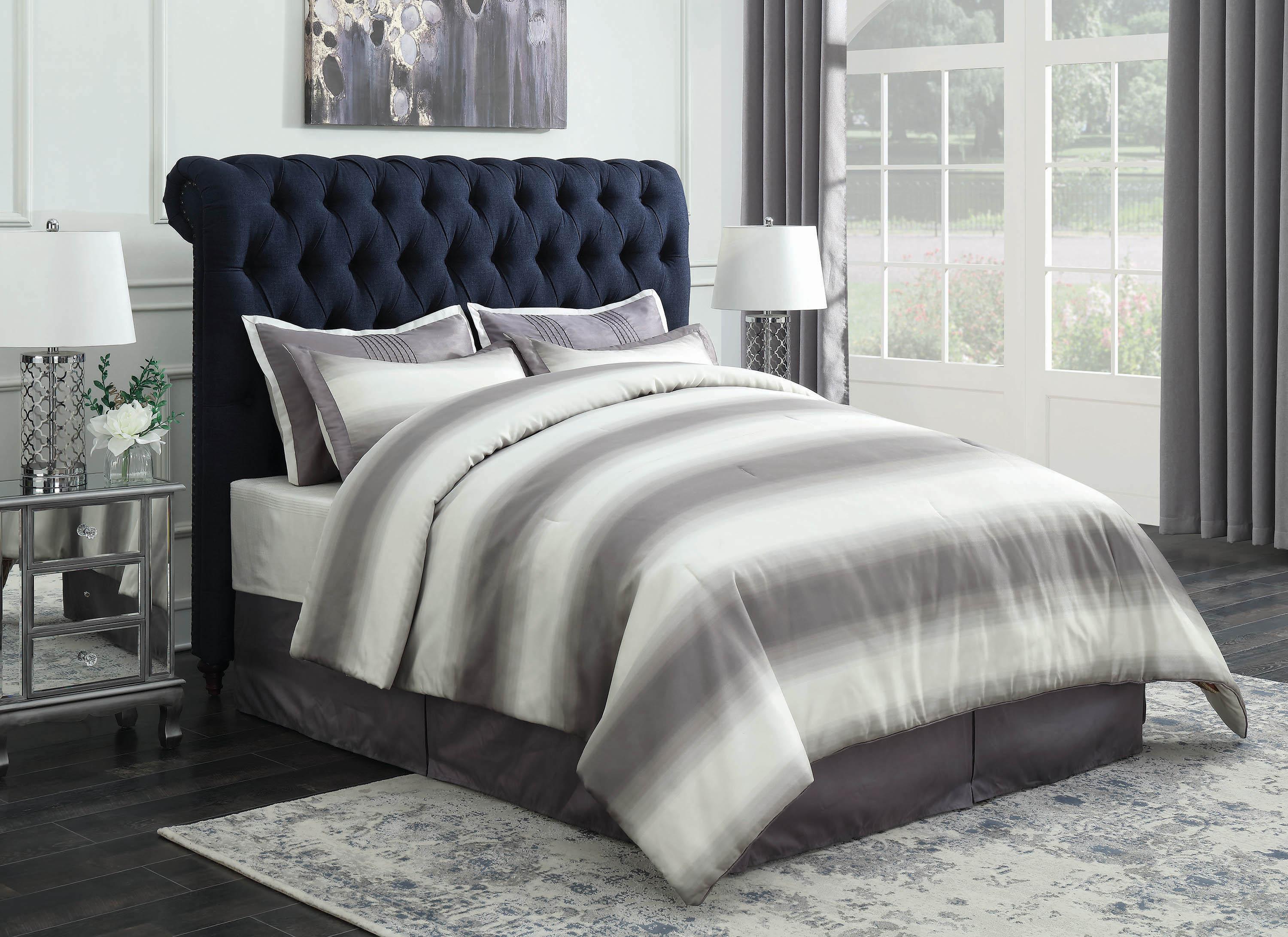 

    
Modern Blue Fabric Upholstery E king bed Gresham by Coaster
