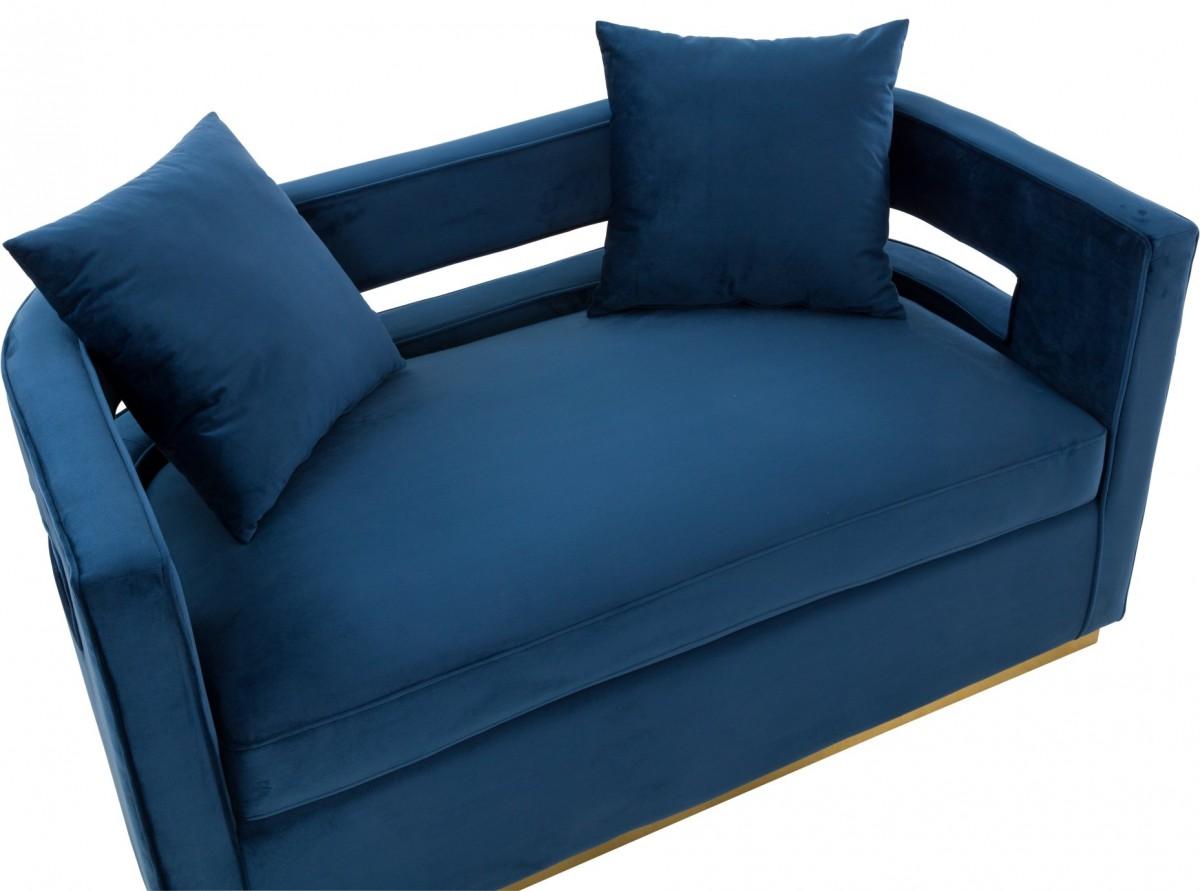 

    
VIG Furniture Wells Loveseat Blue VGRHSF-515-BL-L
