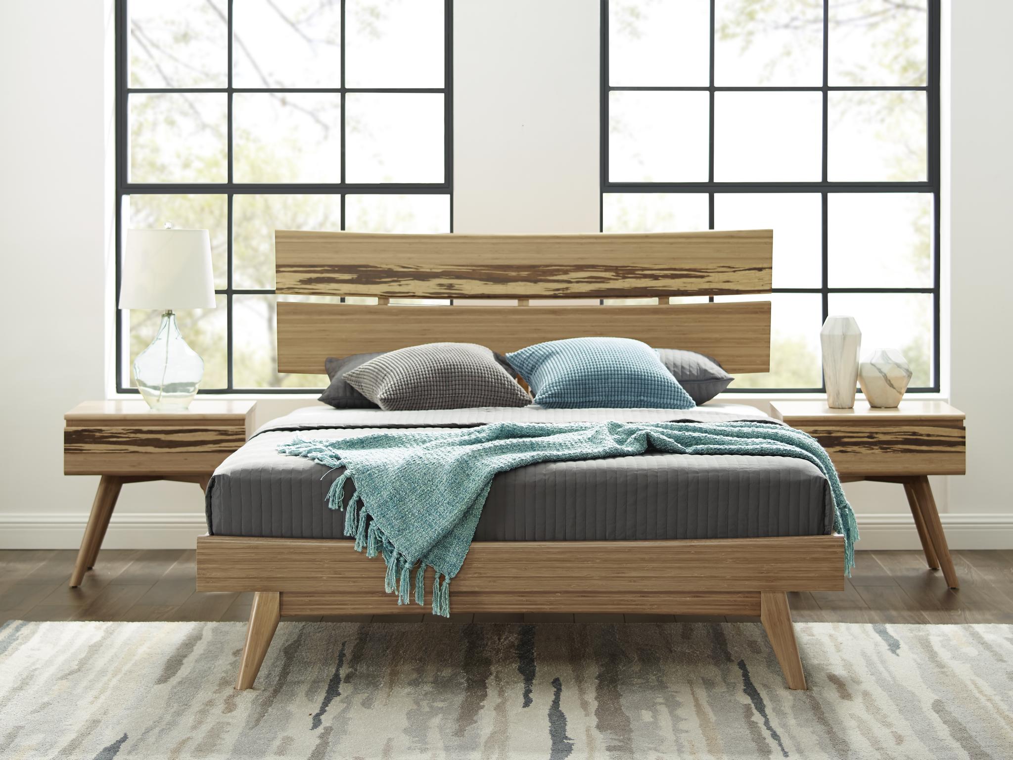

    
Bamboo Queen Platform Bedroom Set 3Pcs Caramelized Modern Azara by Greenington
