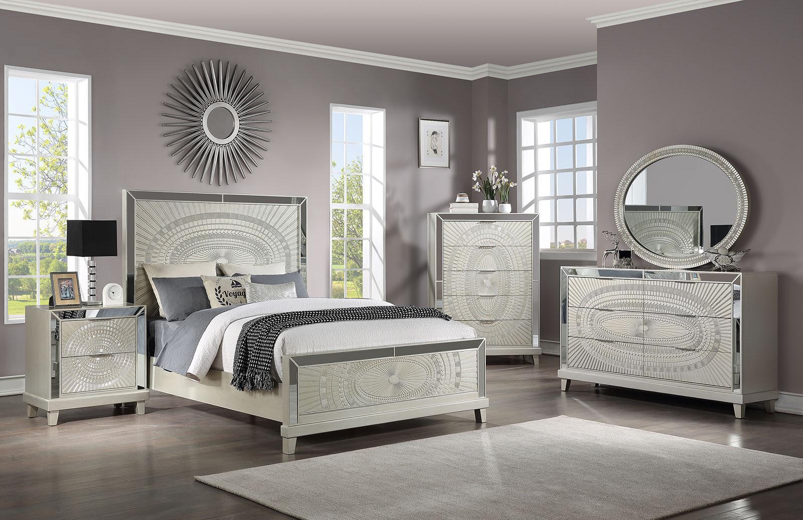 

                    
Buy Modern Champagne Solid Wood Queen Bedroom Set 3pcs Furniture of America FOA7157 Valletta
