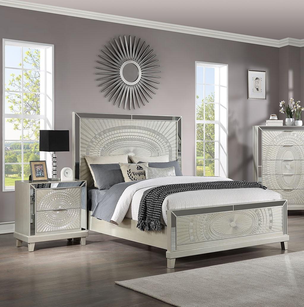 

    
Modern Champagne Solid Wood Queen Bedroom Set 3pcs Furniture of America FOA7157 Valletta
