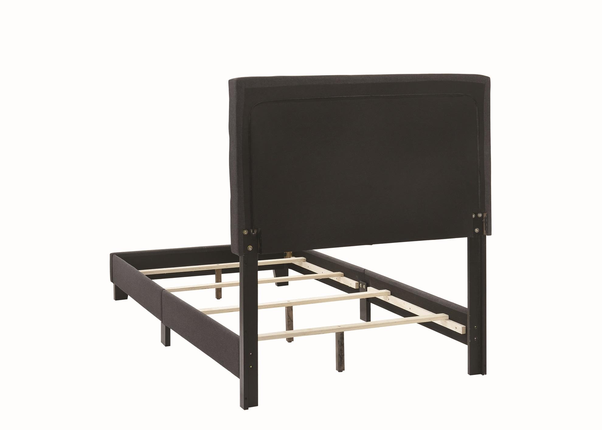 

    
Coaster 305746T Mapes Bed Charcoal 305746T
