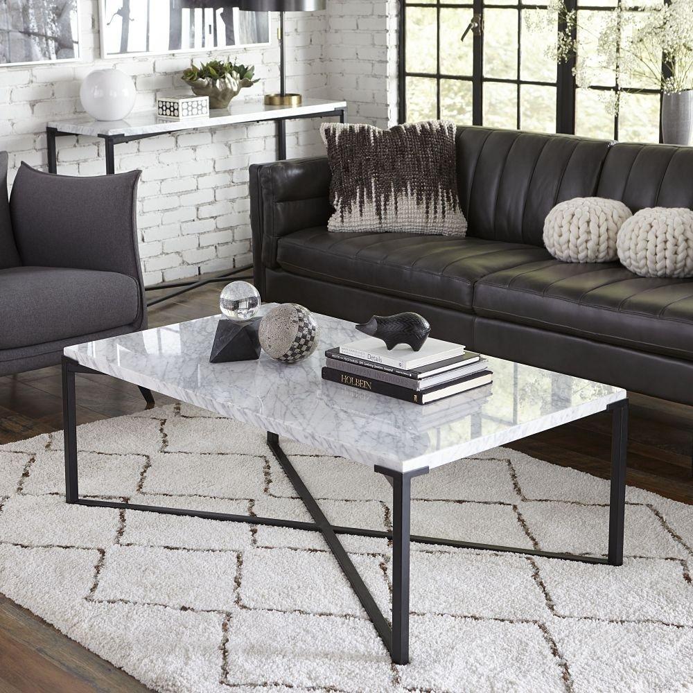 

    
Modus Furniture SAXON Coffee Table White A9R321
