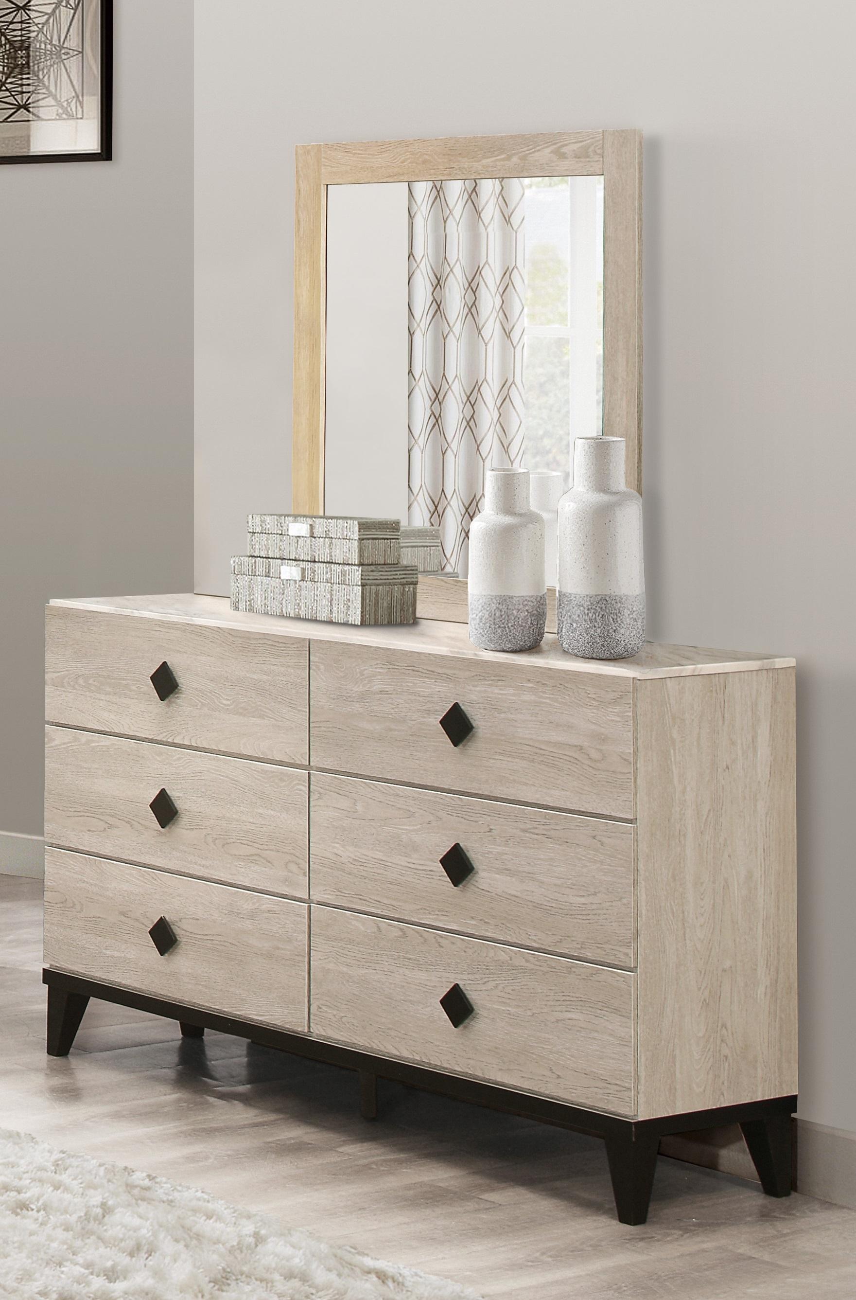 

    
Modern Cream Wood Dresser w/Mirror Homelegance 1524-5*6 Whiting
