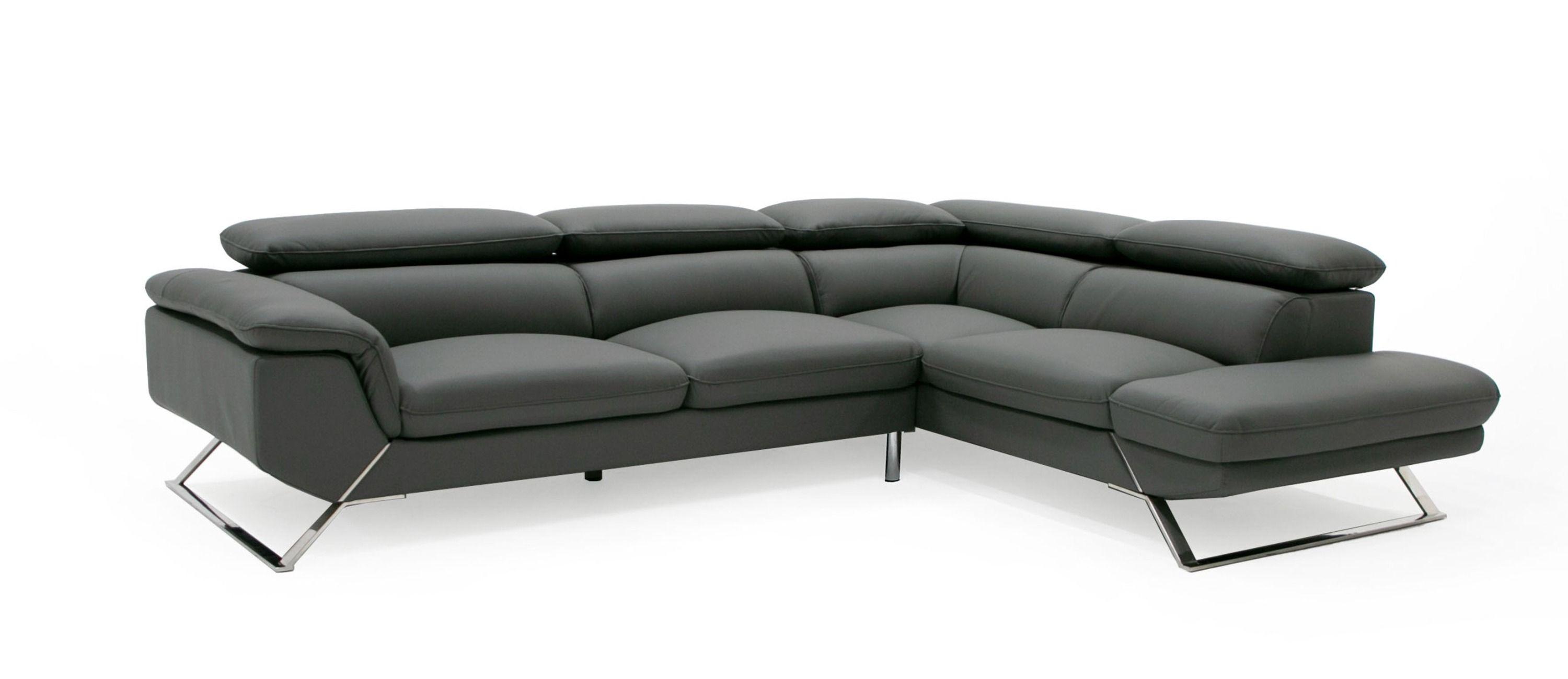 

    
Modern Dark Grey Solid Wood Sectional Sofa VIG Furniture Divani Casa Seth VGBNS-9220-DKGRY-RAF-SS
