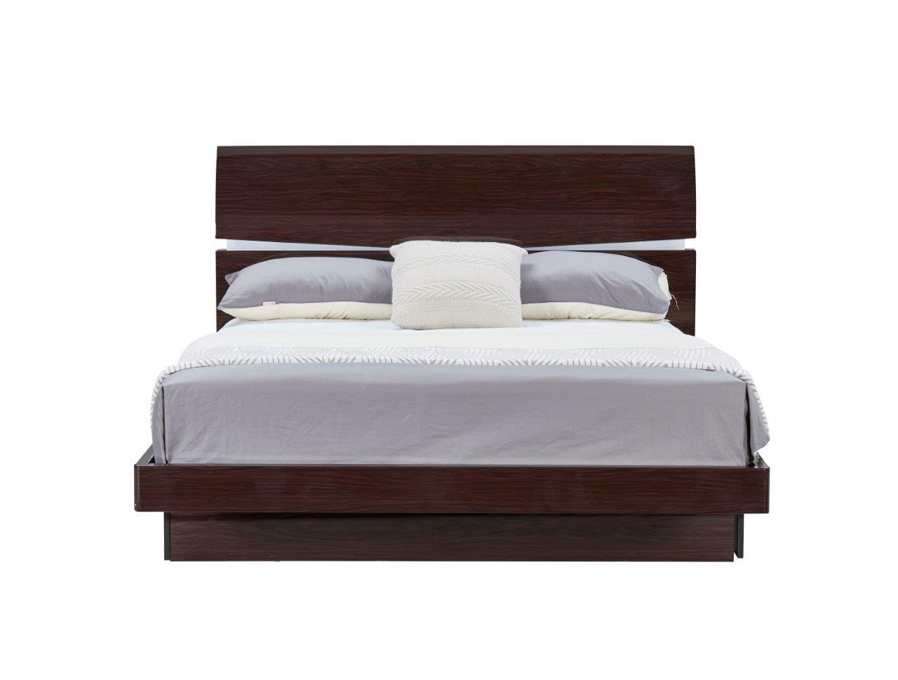 

        
Global Furniture USA AURORA-W Platform Bedroom Set Wenge Lacquer 00887179003038
