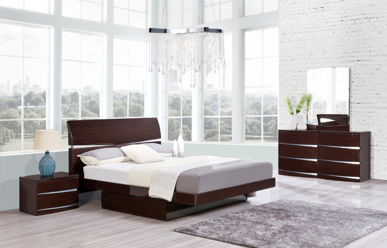 

    
Modern Glossy Wenge Finish Queen Size Bedroom Set 7 Pc AURORA-W Global USA
