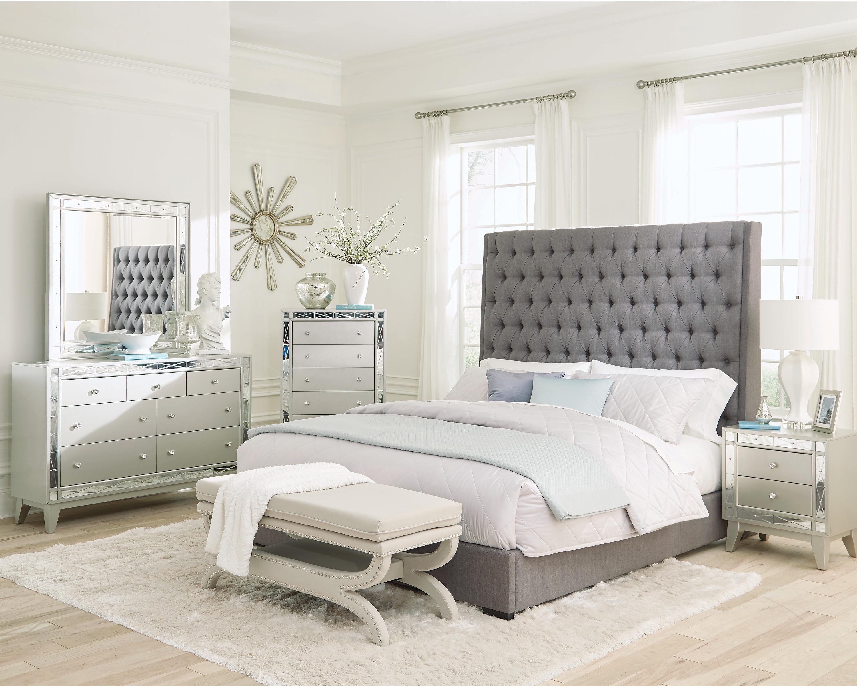 

    
Coaster 300621KW Camille Bed Gray 300621KW
