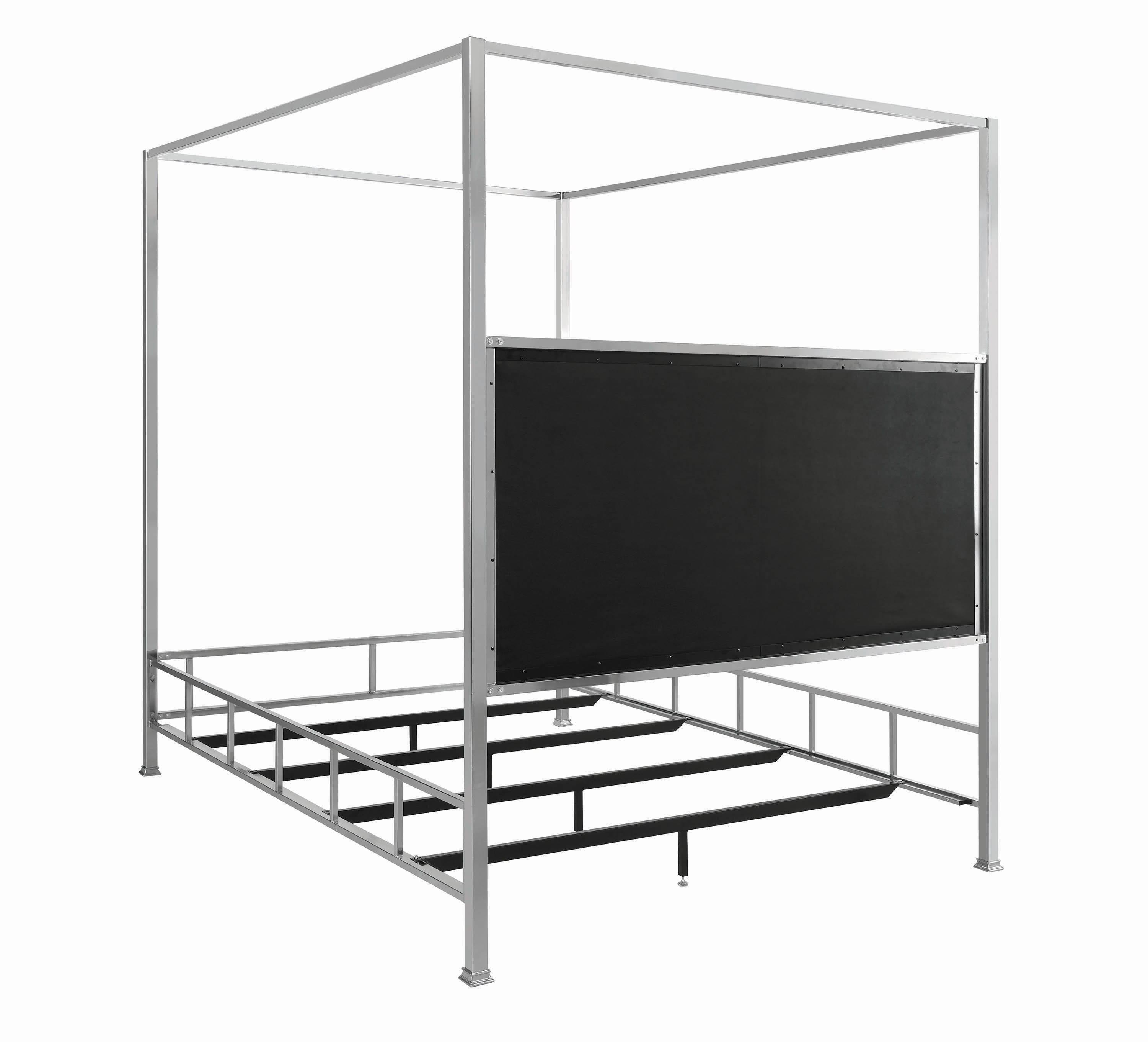 

    
021032429973Clarie Canopy Bed
