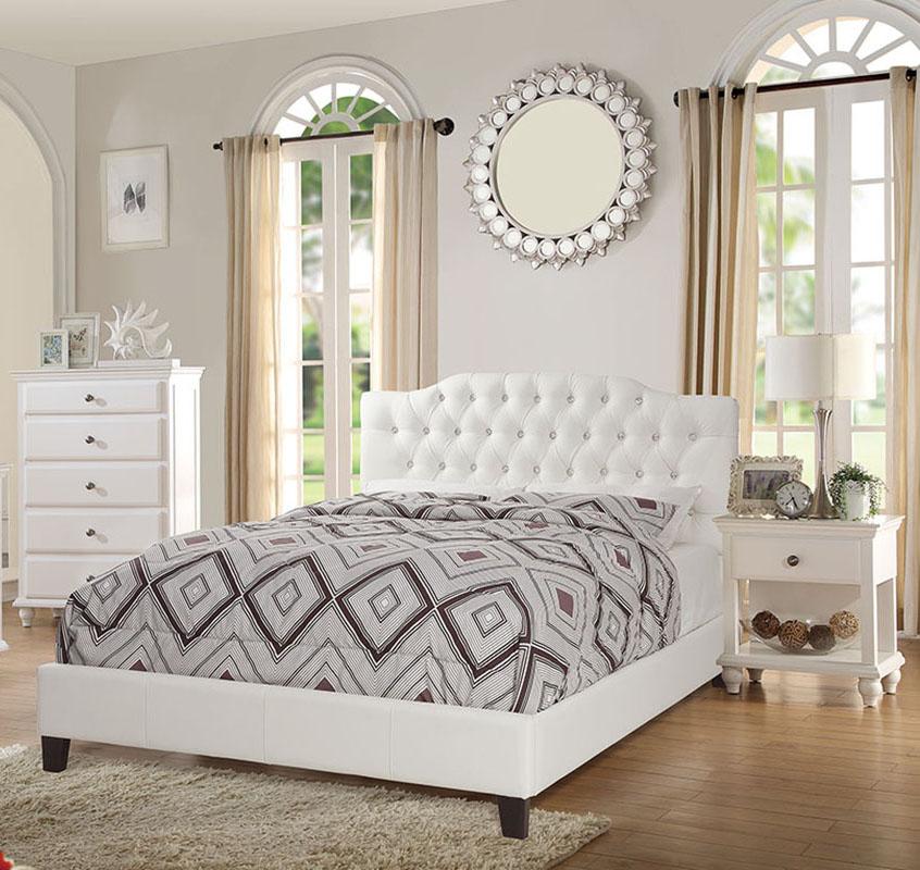 

    
Poundex Furniture F9350 Platform Bed White F9350EK
