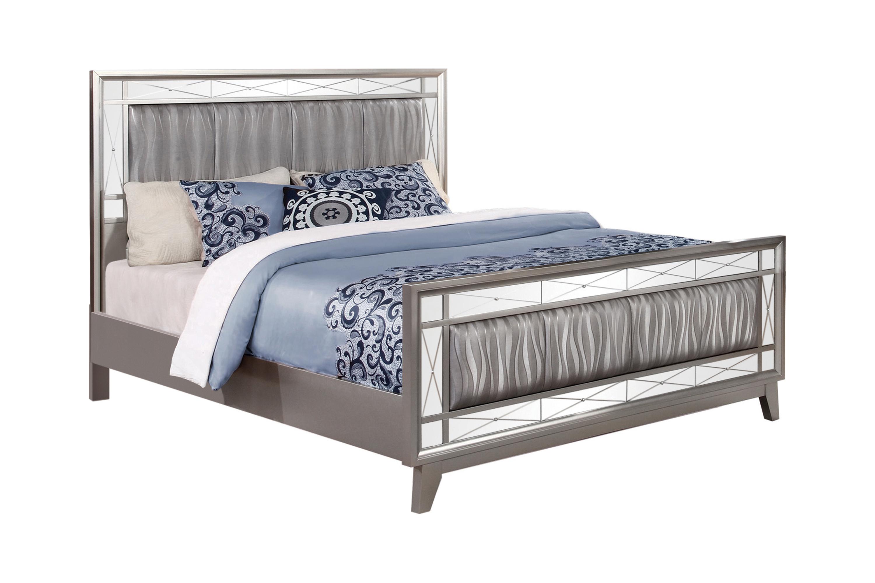 Modern Bed 204921KE Leighton 204921KE in Silver Leatherette