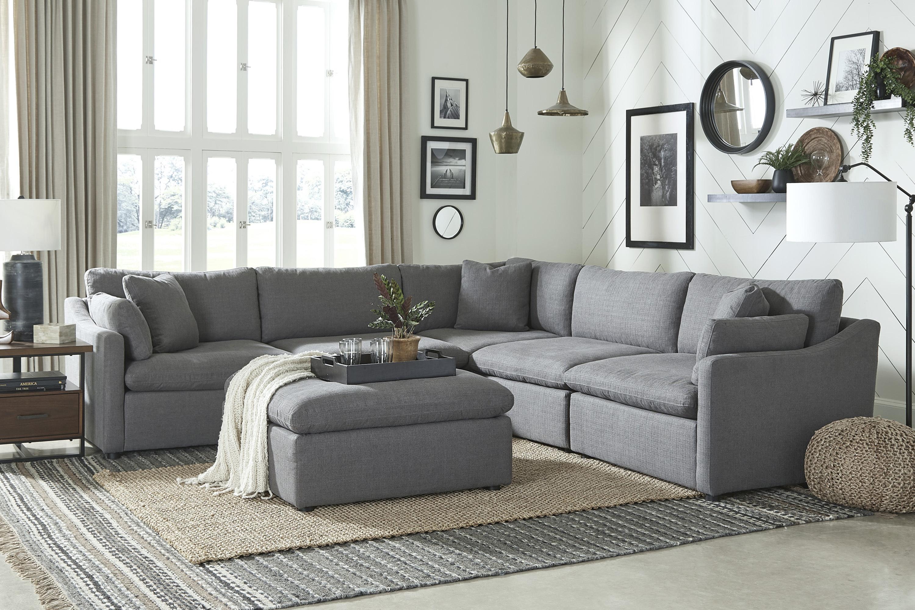 

    
 Photo  Modern Gray Solid Wood 5-Piece Sectional Homelegance 9544GY*5SC Howerton
