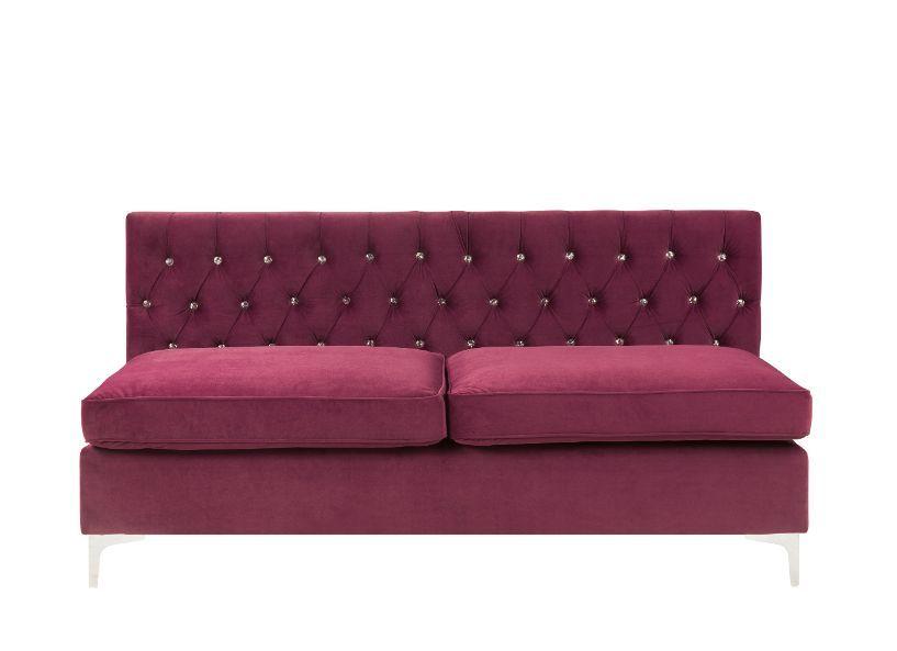 

    
57332-5pcs Modern Gray Velvet Sectional Sofa + Ottoman by Acme Jaszira 57332-5pcs
